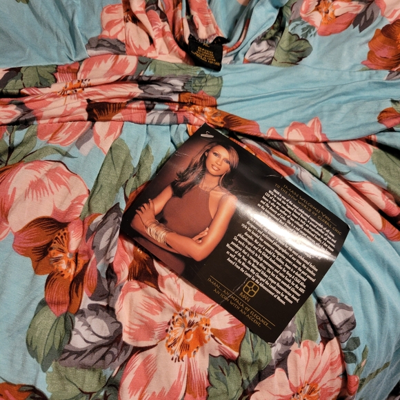 NWT IMAN Floral Maxi Dress in Light Blue and Coral - Picture 6 of 11